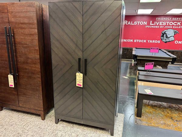 Buford Cabinet Display Dallas "As Is"