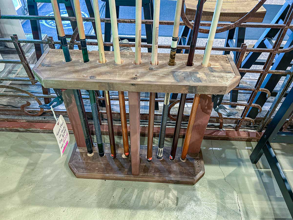 Texas Floor Rack Display 6 Dallas "As Is" Universal Billiards