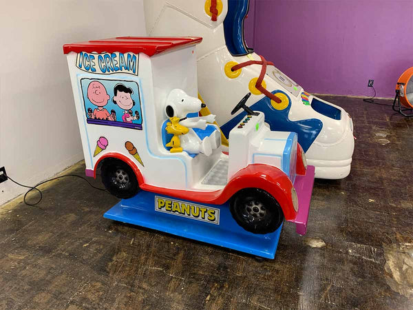 Snoopy Ice Cream Truck Display Outlet "As Is"