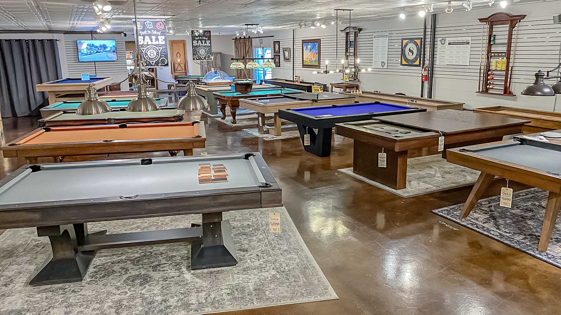 8 Foot Pool Tables – Universal Billiards