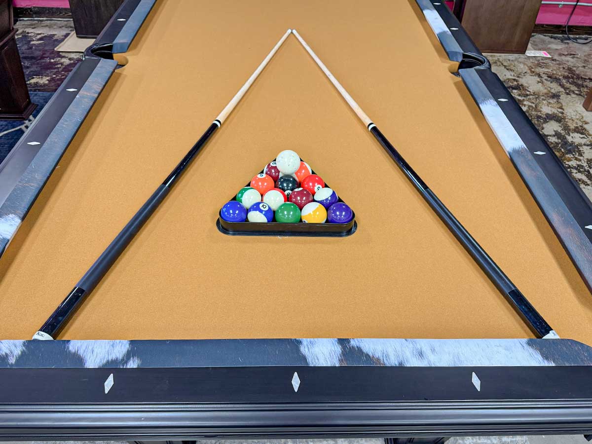 Gloria Pool Table Display Outlet "As Is"