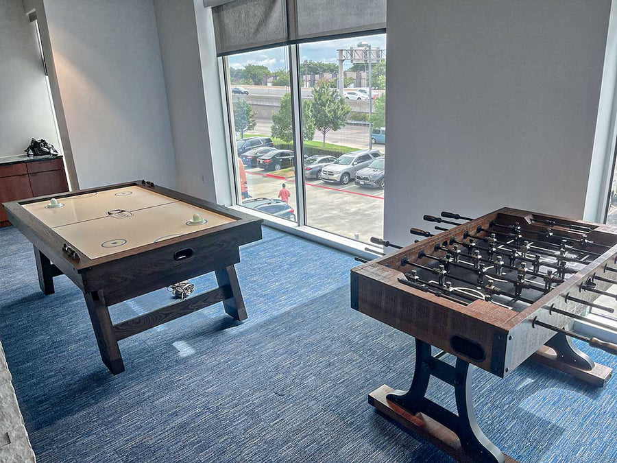 Barren Air Hockey