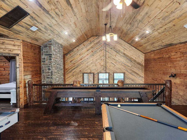 Barren Shuffleboard Table