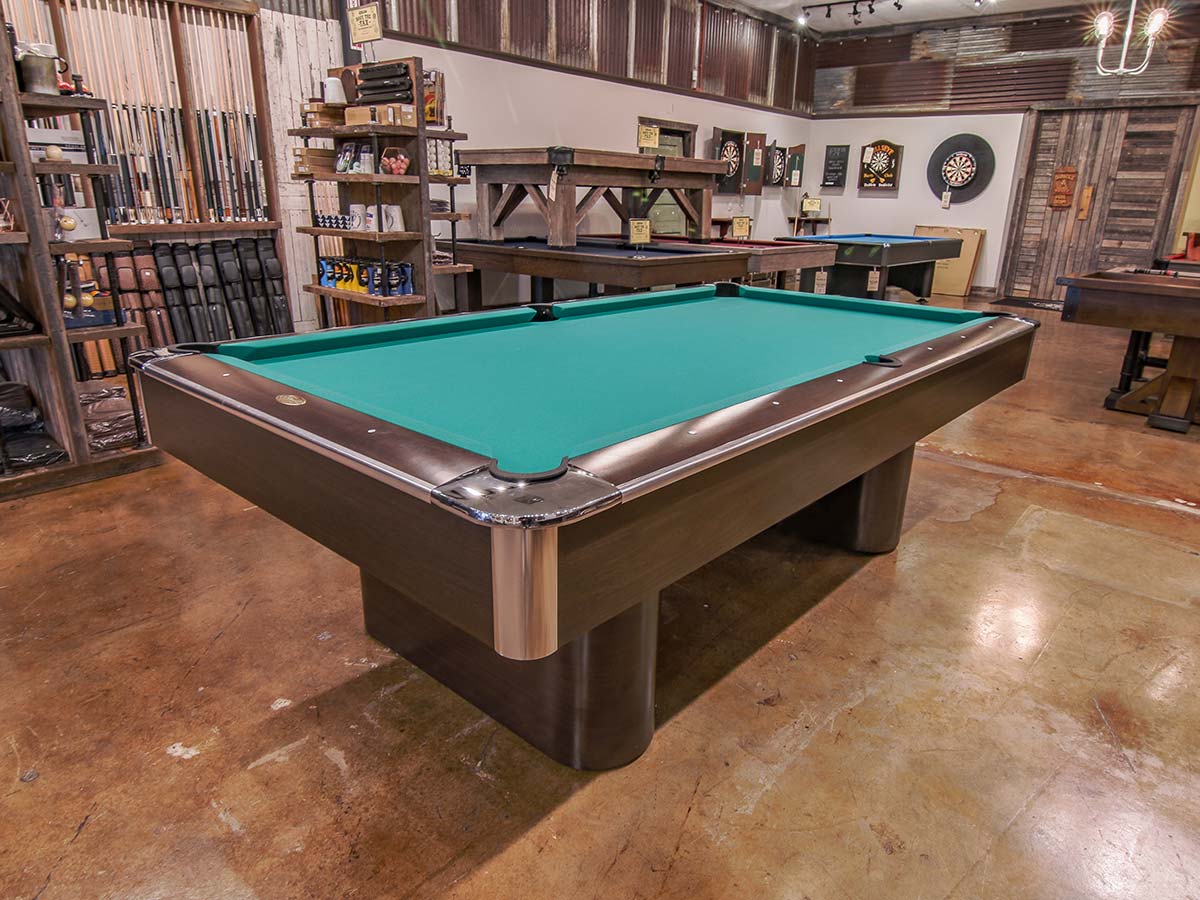 Competition Pro Pool Table – Universal Billiards