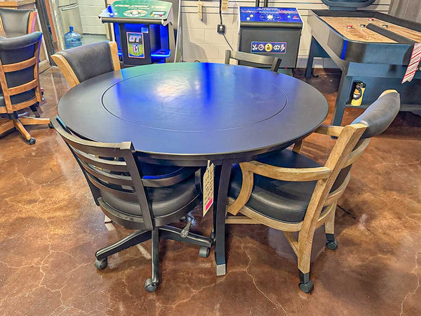 Gingerbread Game Set Display Dallas "As Is"