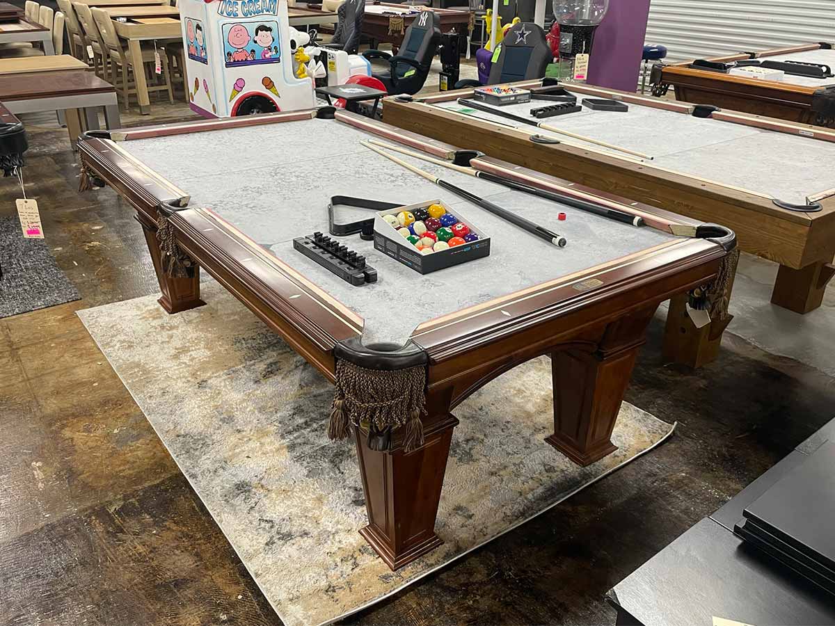 Baylor Pool Table – Universal Billiards